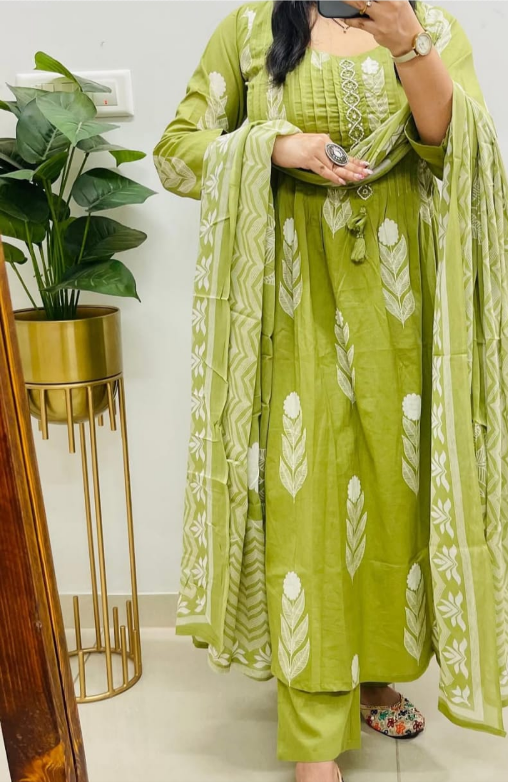 Elegant Partywear Anarkali Kurti set Size 38 40 42 44 46