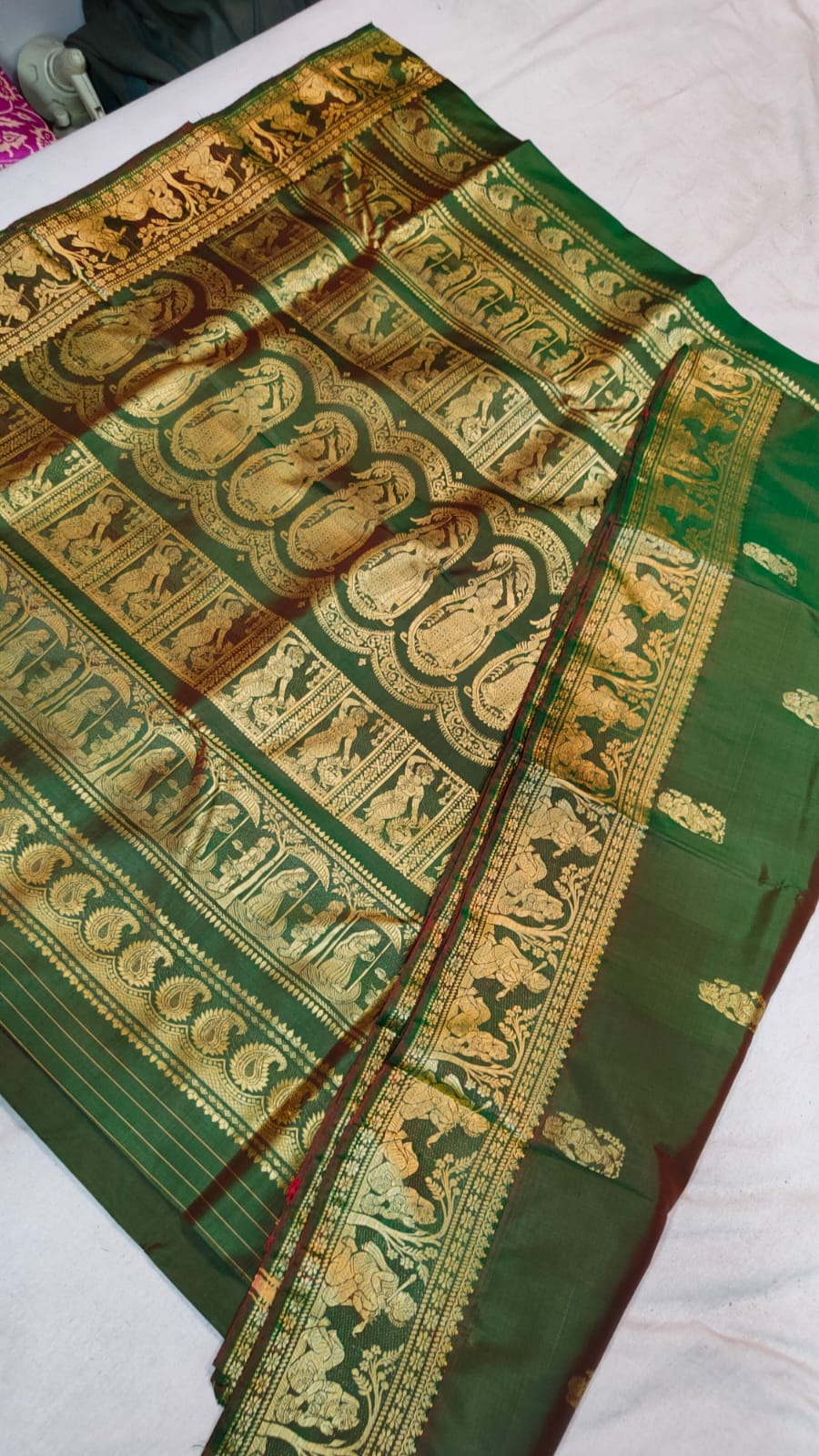 Rich color Bishnupur Baluchari silk saree