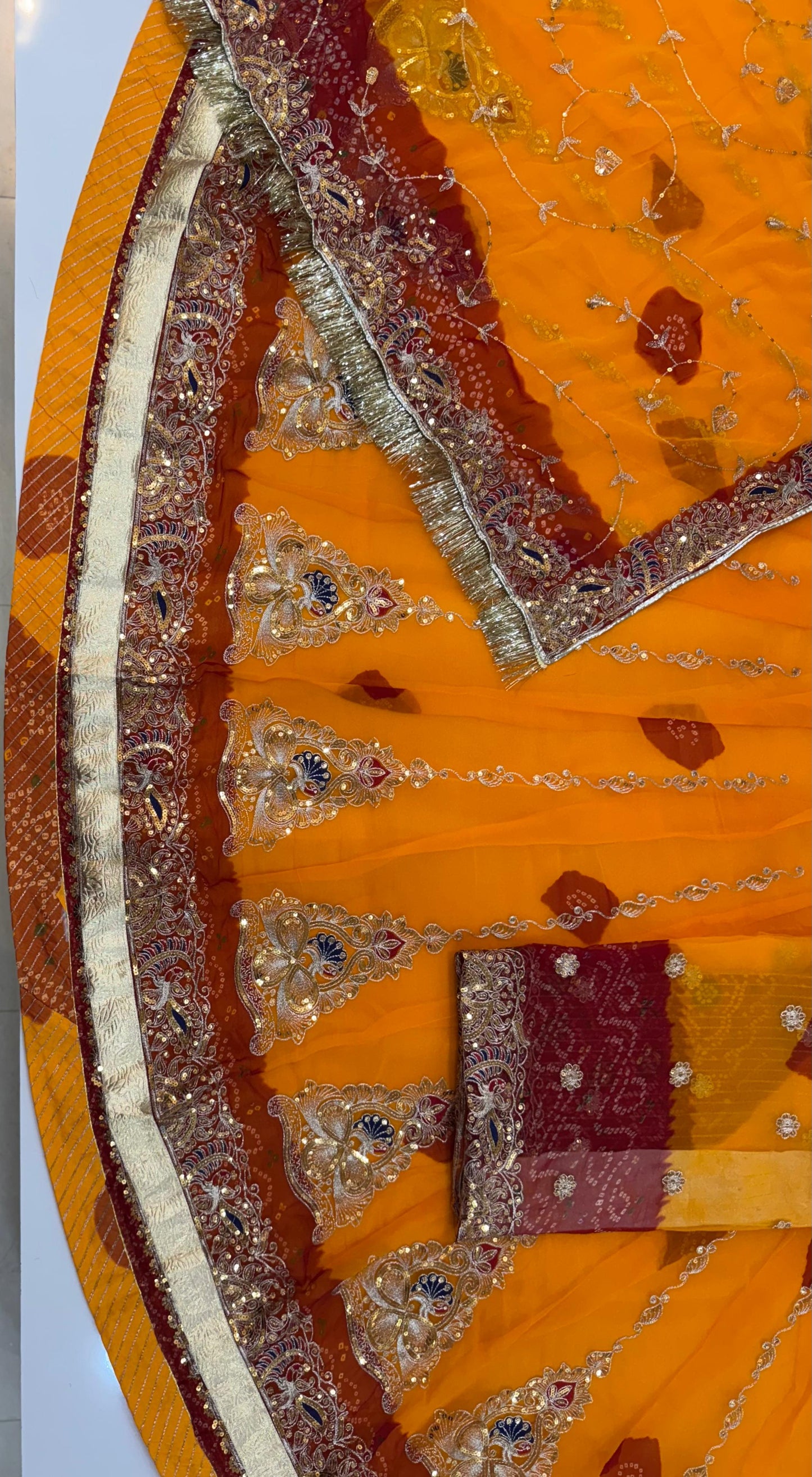 *DESIGHNER 16 KALI 4 MTR GHER Piliya Poshak Premium Quality Halfpure Fabric with Halfpure Odhani code:kk