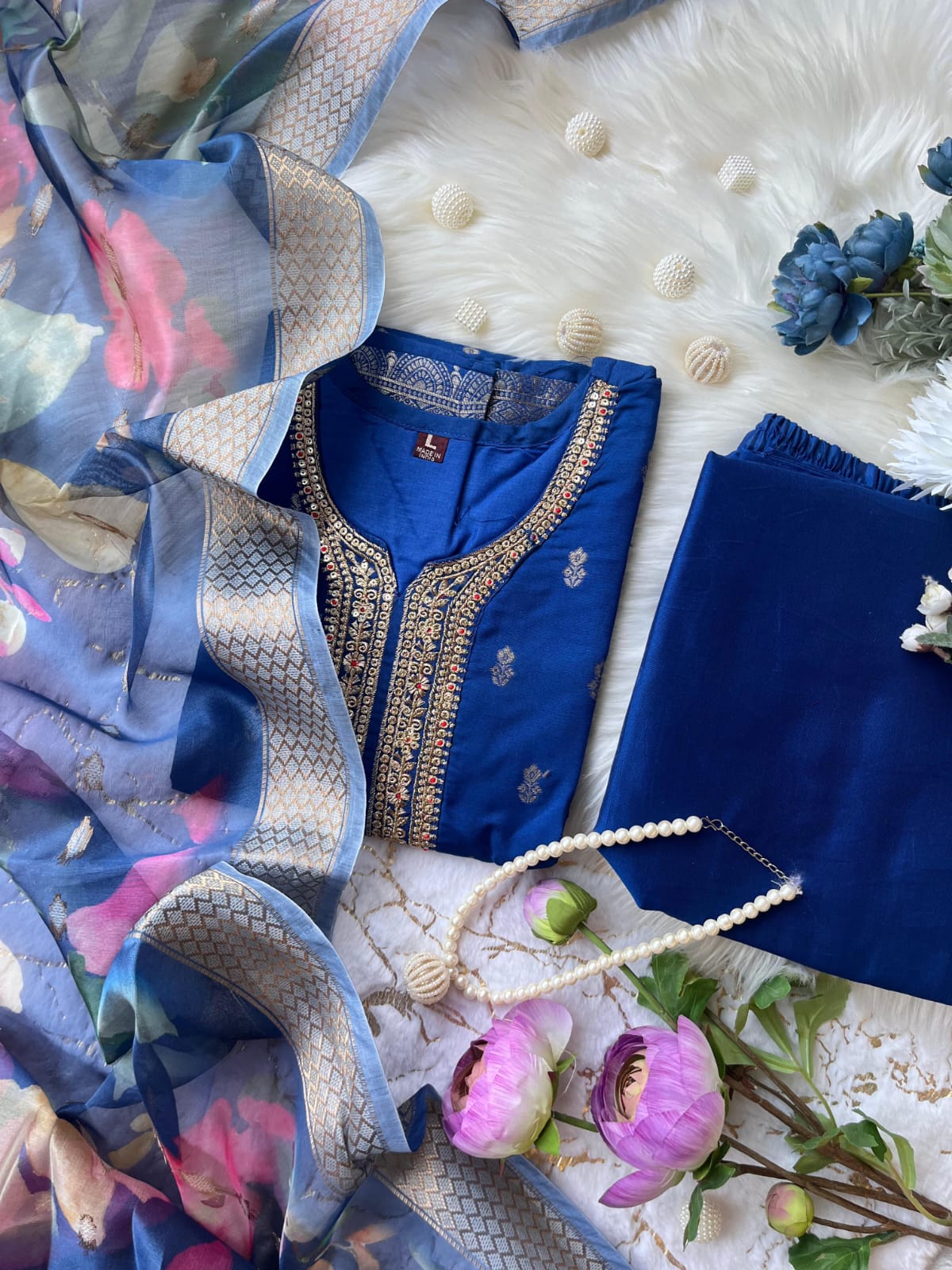 Beautiful Kurti pent Duppta sets Size - S M L XL XXL*