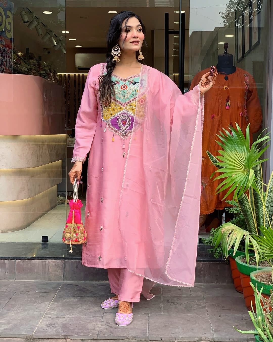 Beautiful colour matching 3pis royal set Size *M to 2xl*
