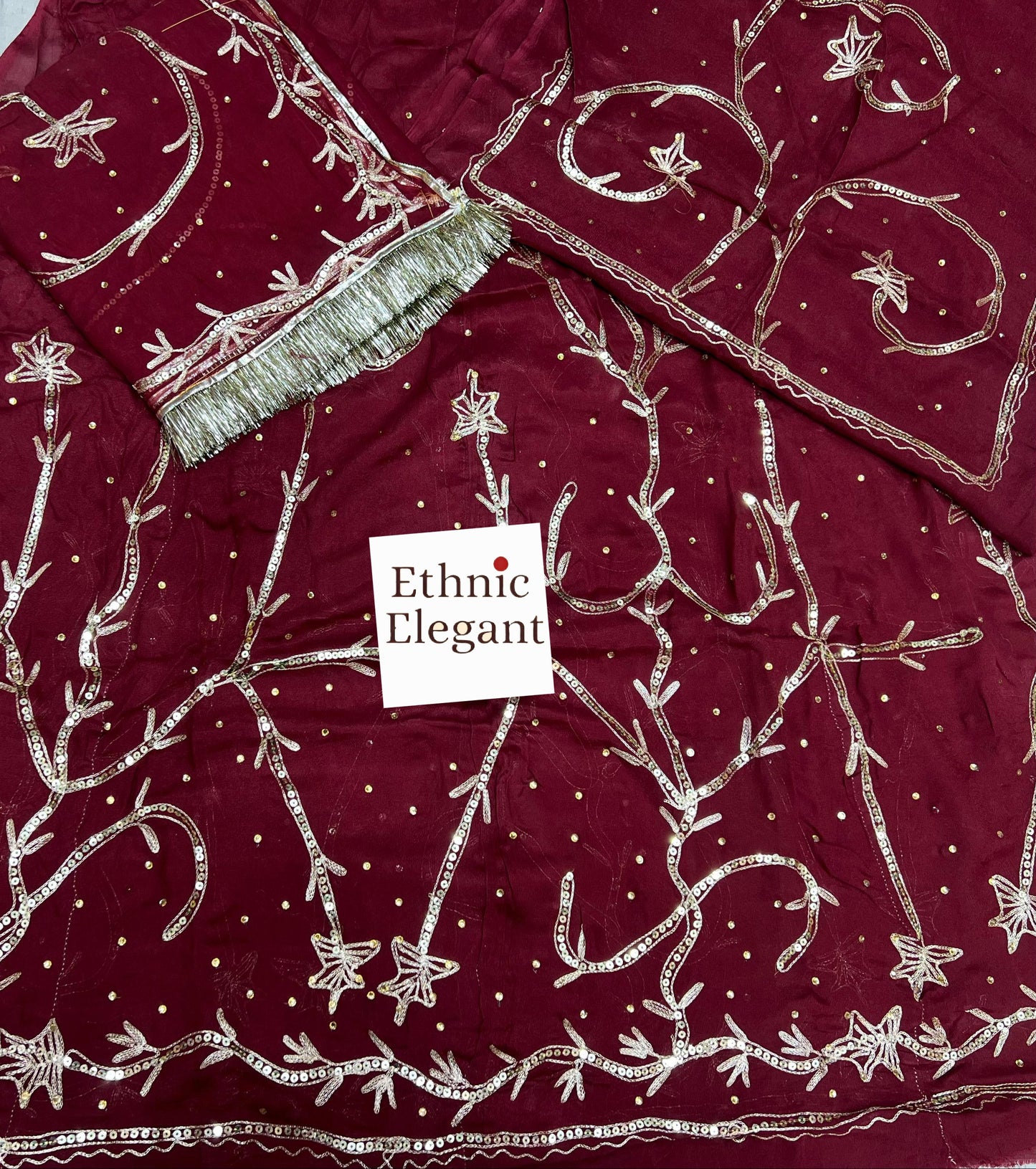 Humrahi Pure Odhani with Jari–Aari–Tari Handwork | Elegant Rajasthani Partywear Poshak