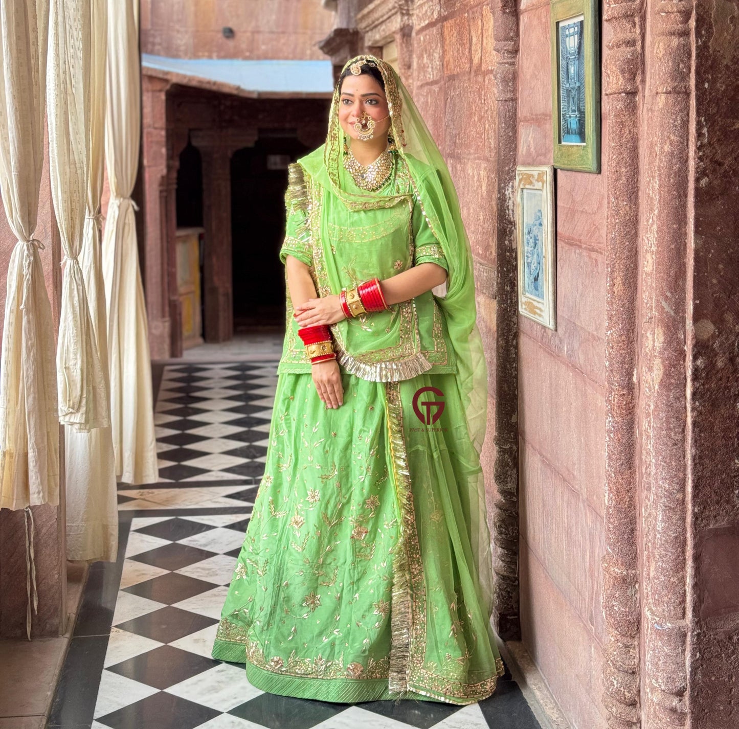 Royal Rajwadi look poshak