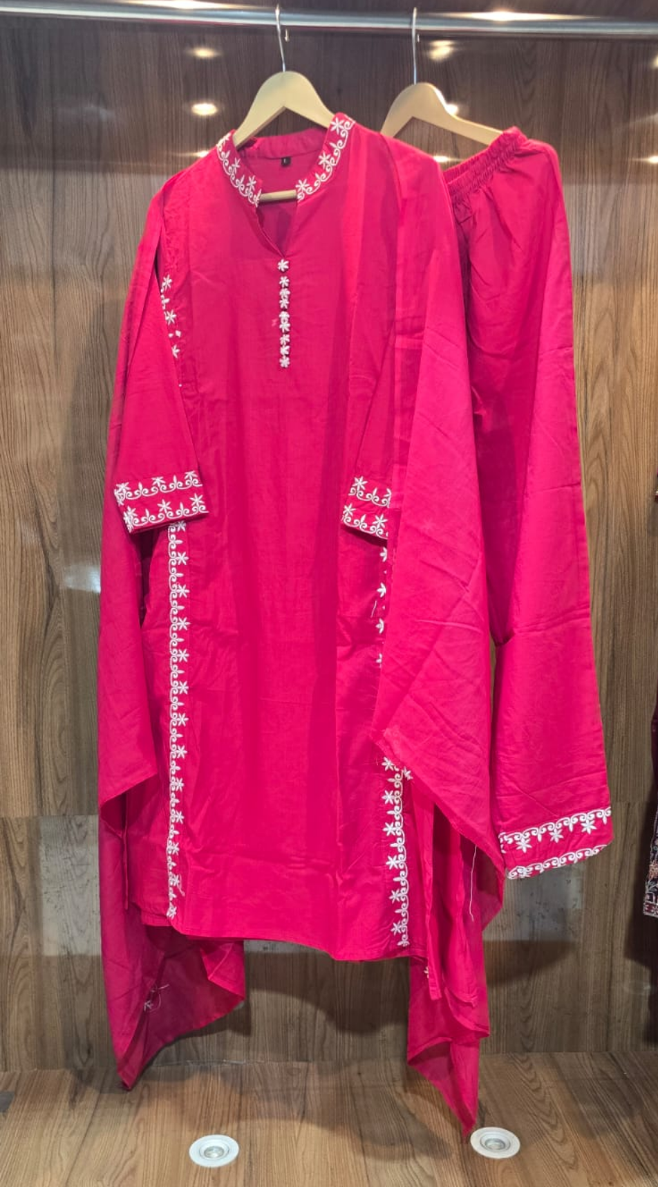 Embroidery work elegant suit set SIZE :- M TO XXL