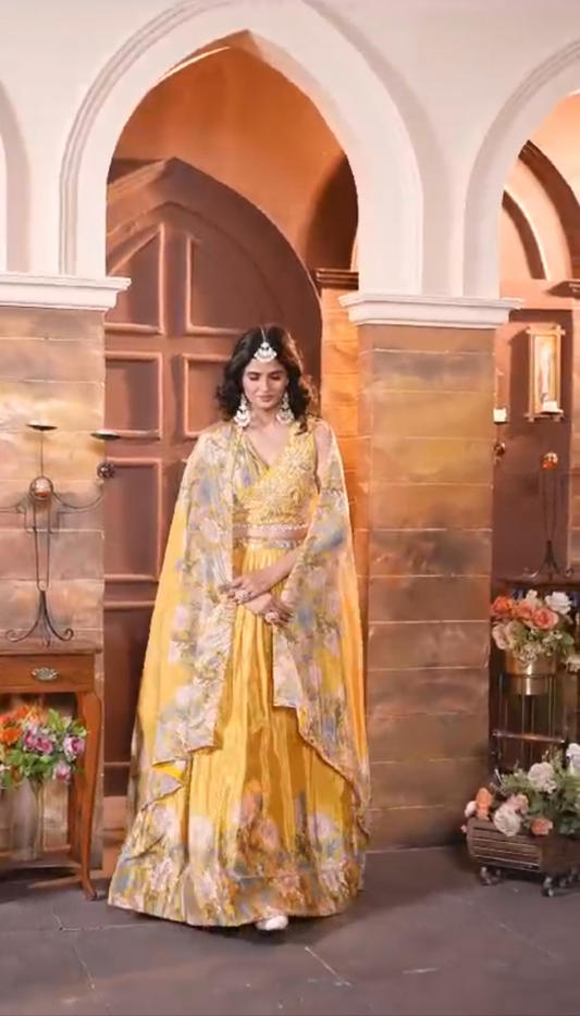 Elegant silk lehenga set ✨️                size/L/ XL/ XXL AVAILABLE