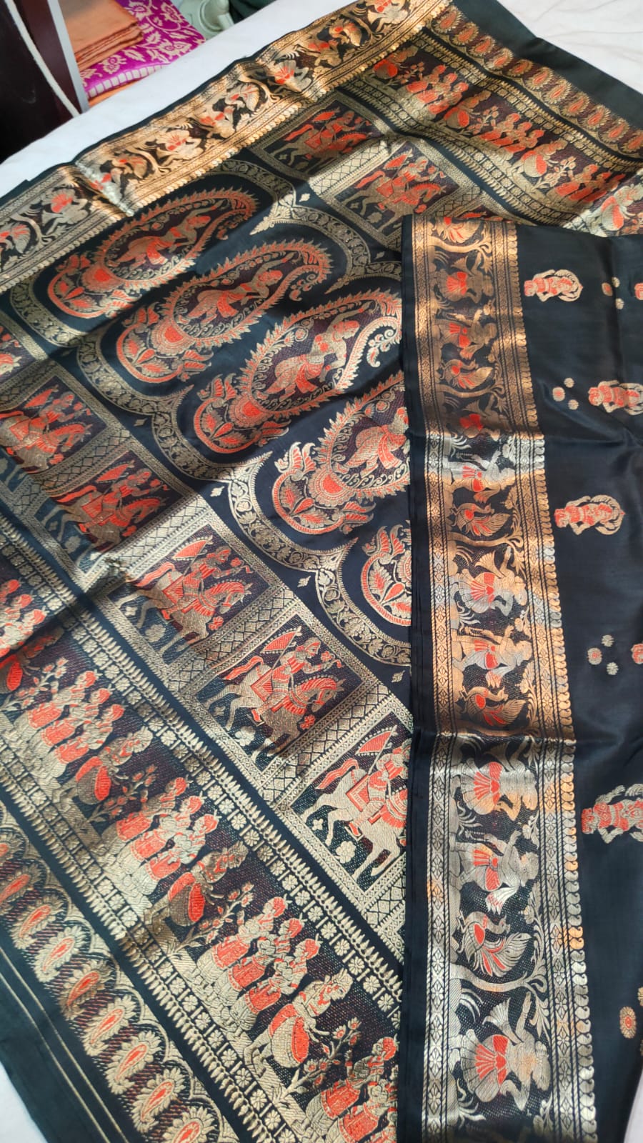 Beautiful handwoven Bishnupur Baluchari silk saree ✨️