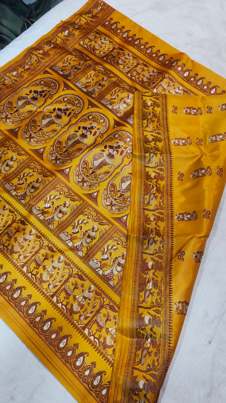 Handwoven Bishnupur Baluchari Swarnachari pure silk saree*(silk mark certified)