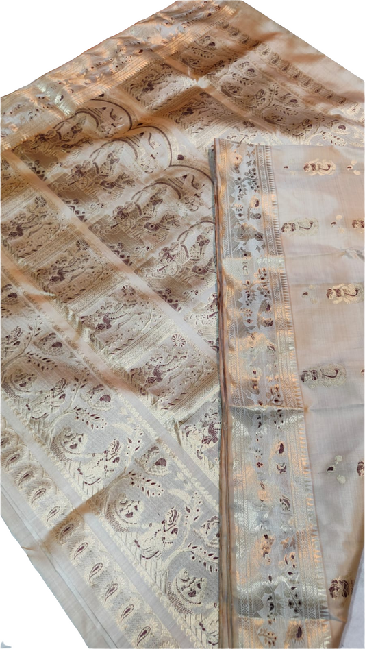 Royal Handwoven Bishnupur Baluchari Saree 💫