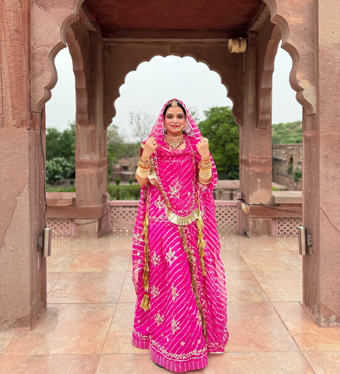 LAHRIYA  SPECIAL RANI CLOUR
 Humrahi Pure Ethnic elegant POSHAK !!!*