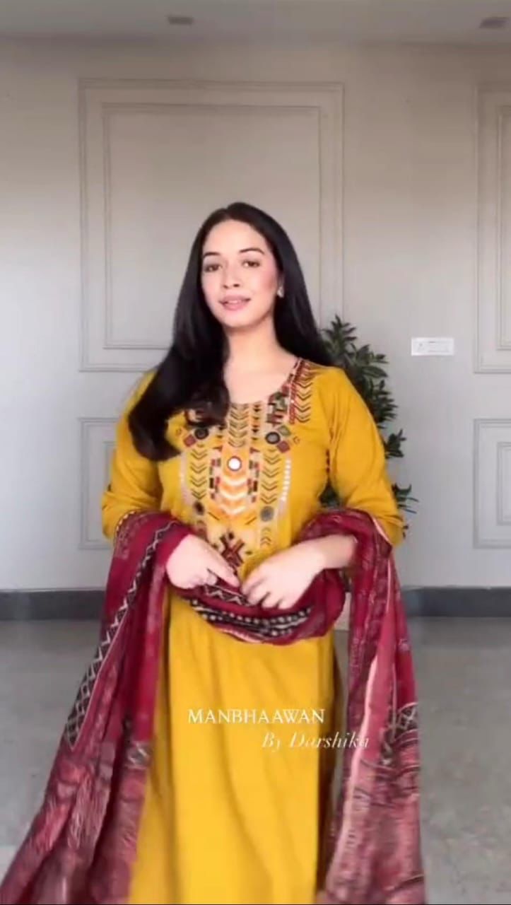 Beautiful Embroidery 3pcs pure cotton kurti set Size: *M/38, L/40, XL/42, XXL/44,XXXl/46*