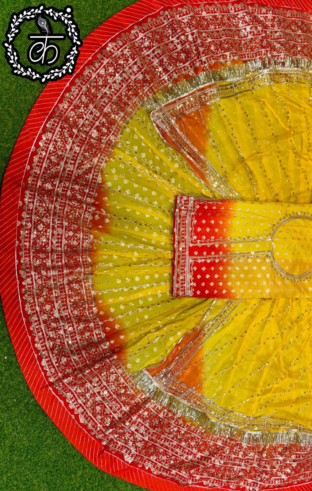 Elegant 32 KALI POSHAK with 4 MTR GHER with SHADED COLOUR