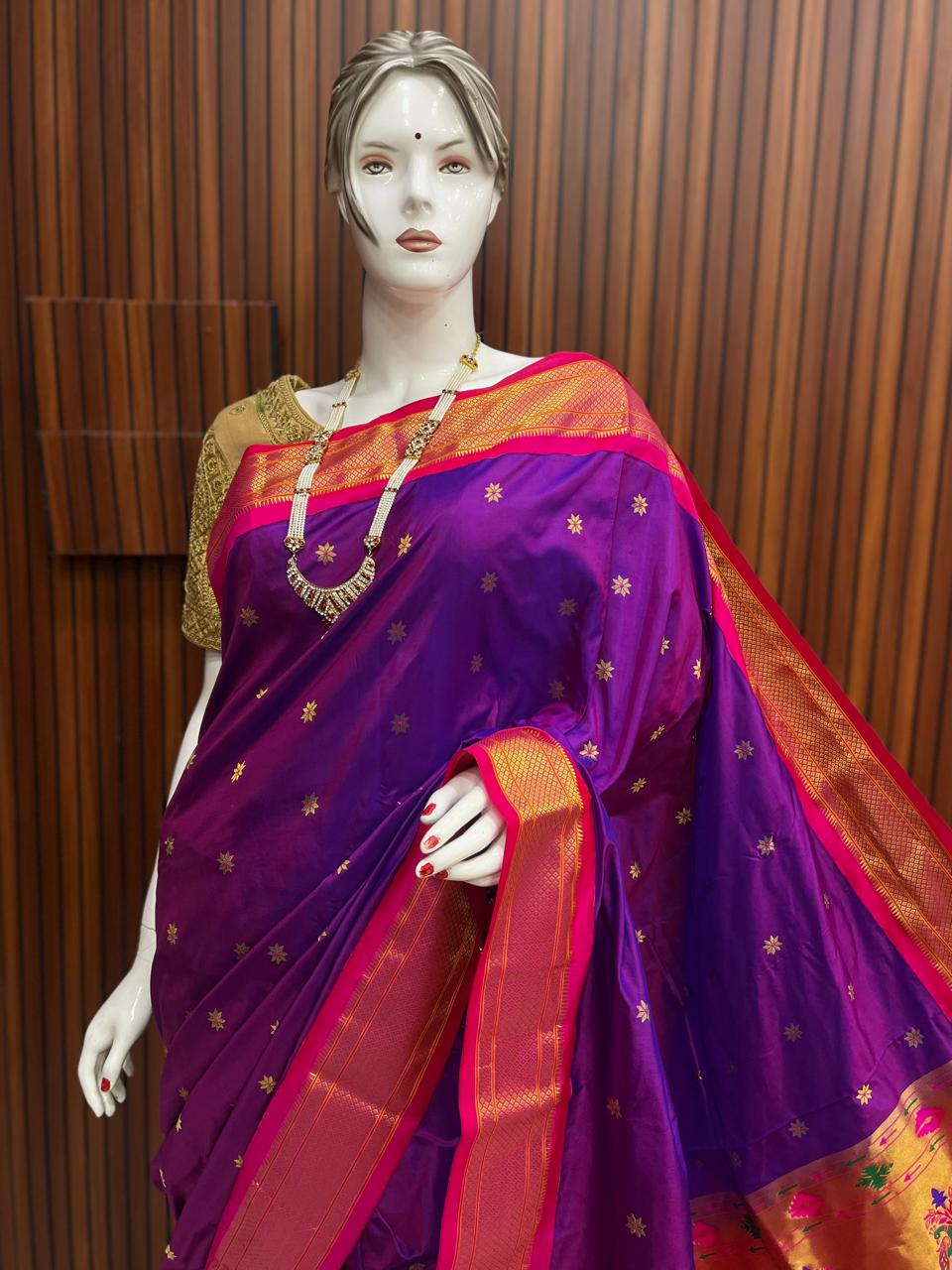 Kadiyal Border Pure Silk Paithani saree