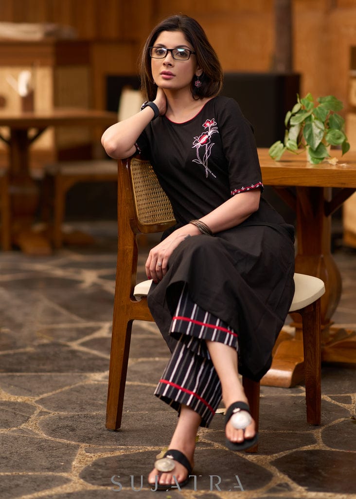 Cotton Flex Black Beauty Kurta With One Side Pocket  With Printed Pant* Size: *M/38, L/40, XL/42, XXL/44*