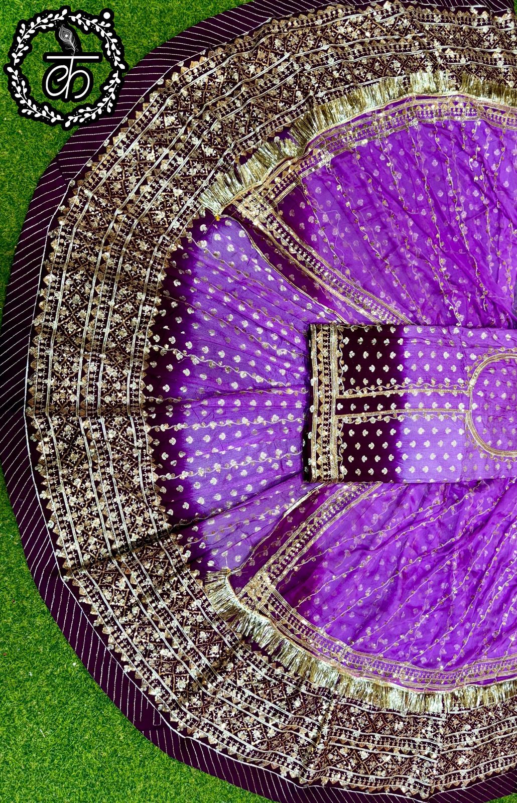 Elegant 32 KALI POSHAK with 4 MTR GHER with SHADED COLOUR