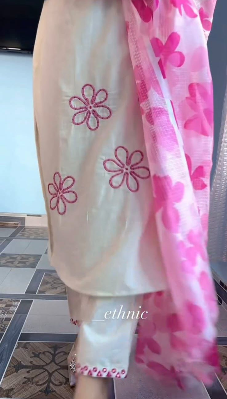 Elegant Sleeveless cotton handembroidery Beautiful Kurti pent Duppta set SIZE-S To 2XL (36to 44)*