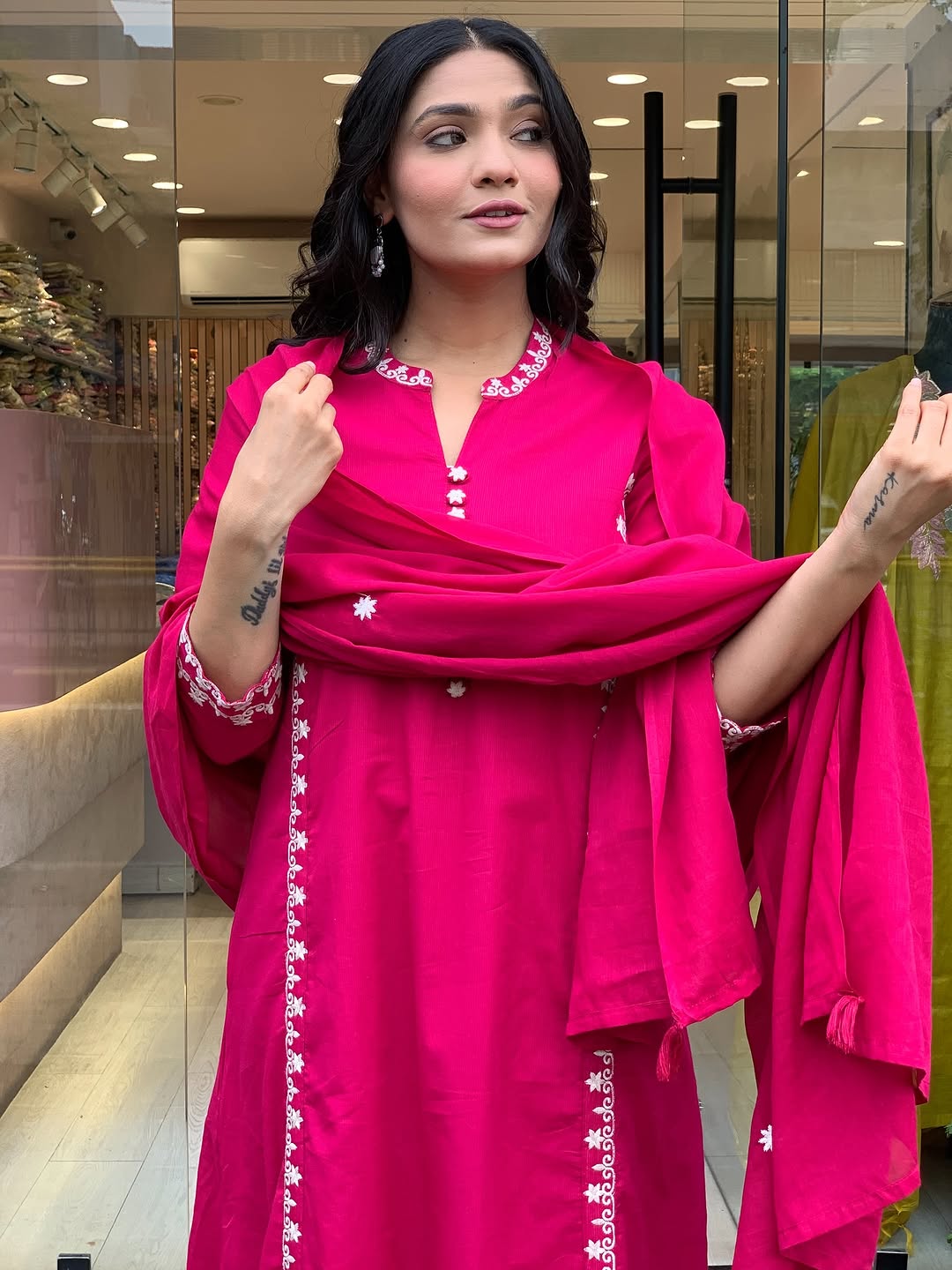 Embroidery work elegant suit set SIZE :- M TO XXL