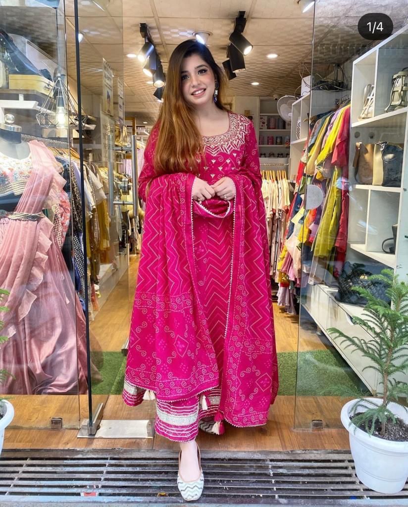 Anarkali kurti with Pant and Dupatta   Size - 38 to 44*