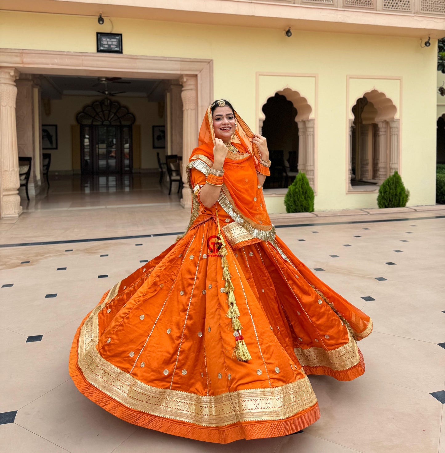 Regal 32 Ghera Heavy Designer Poshak