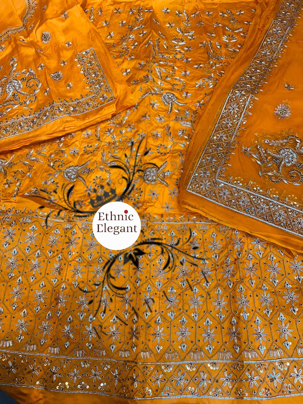 Heavy bember satin thakurji pure odhna heavy aari jordoji dabka hand work Elegant poshak