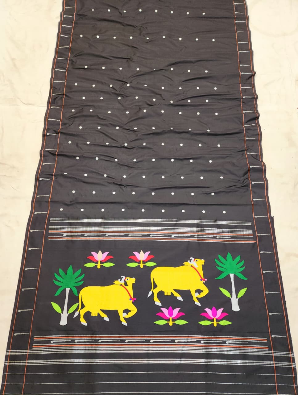 HANDLOOM PAITHANI PURE SILK SAREE SINGAL MUNIYA SELF BORDER