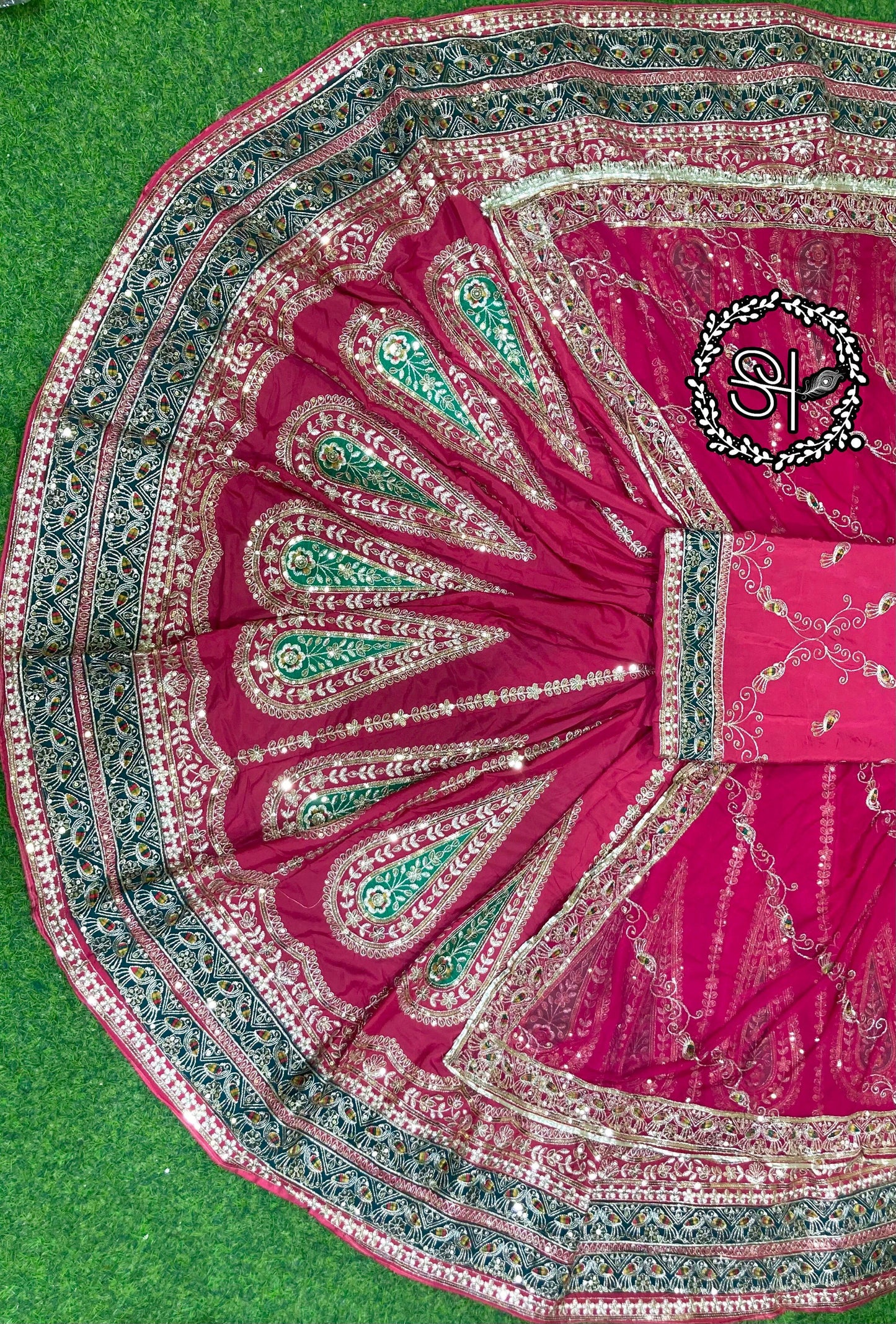 Designer 4 MTR Gher Crepe Silk Rajputi Poshak with Pure Humrahi Odhni & Vintage Zari Velvet Patch Work