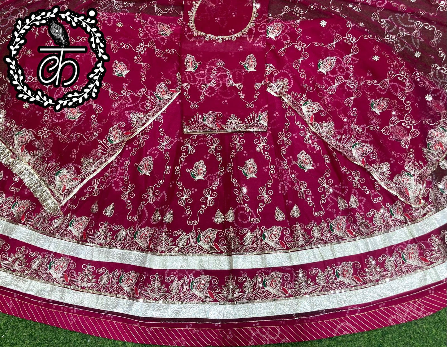 BOTIQUE CHUNNARI Hevy Quality half pure fabric with Bright Colours elegant poshak