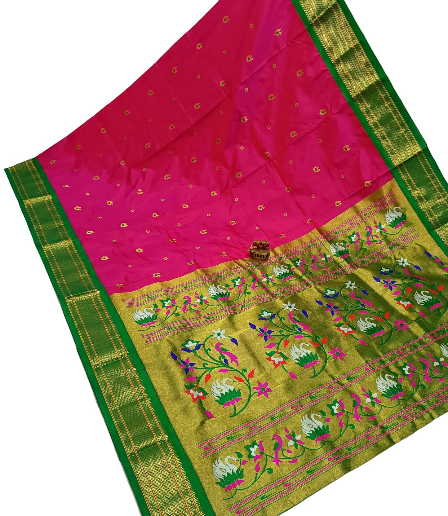 Majestic Karnful Peacock Kadiyal Pure Silk Paithani