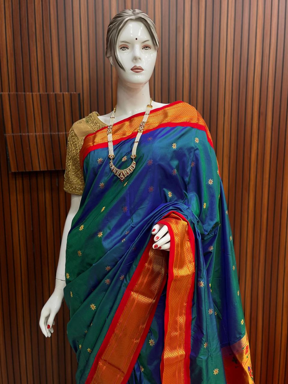 Kadiyal Border Pure Silk Paithani saree