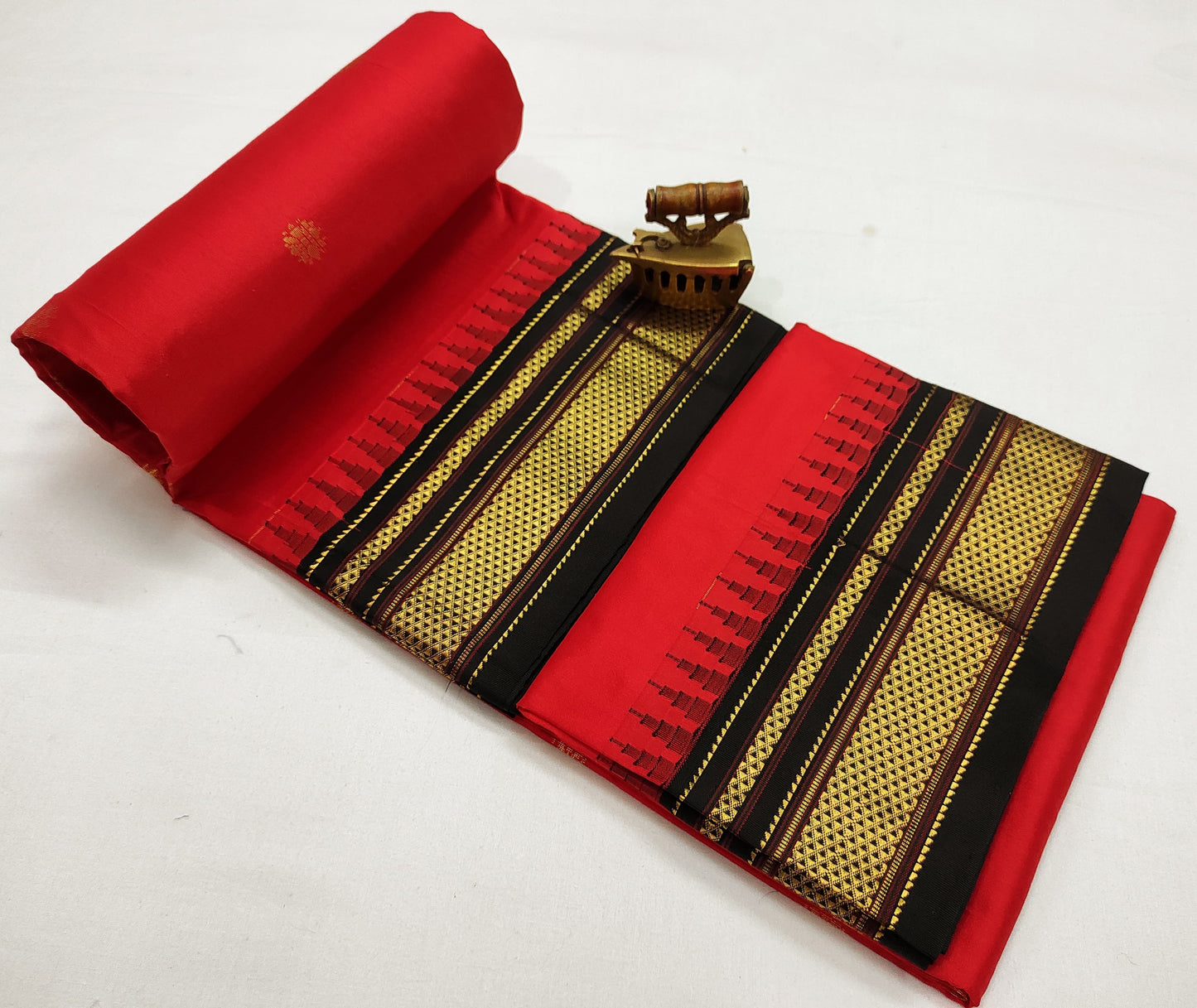 Pure Irkal Paithani saree