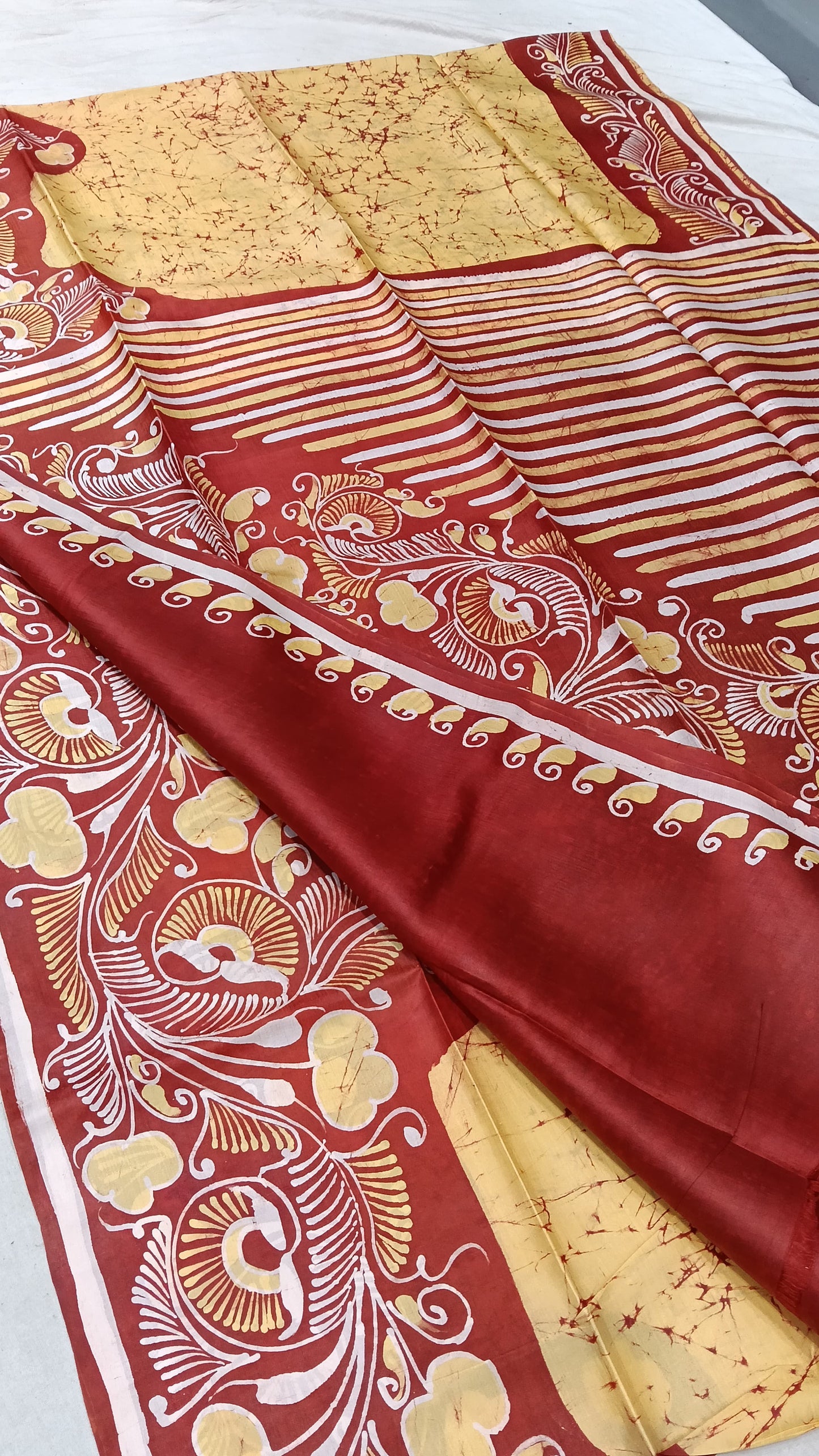 Beautiful Batik Hand-Painted Pure Silk Saree – Silk Mark Certified