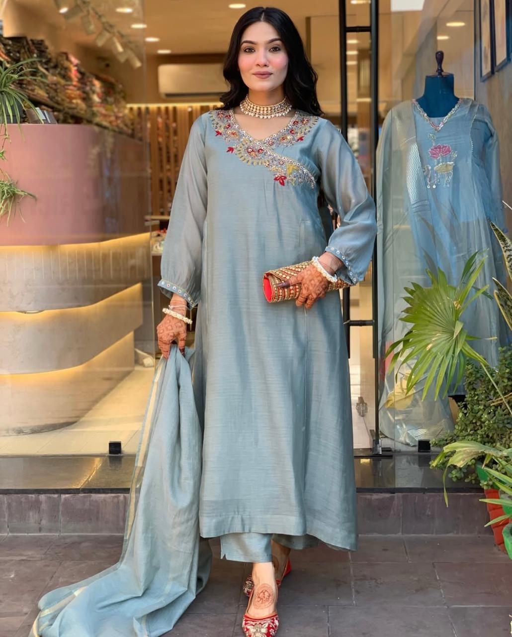 Elegant Partywear embroidery kurti set Size- M-38/L-40/Xl- 42/XXL- 44, xxxL-46