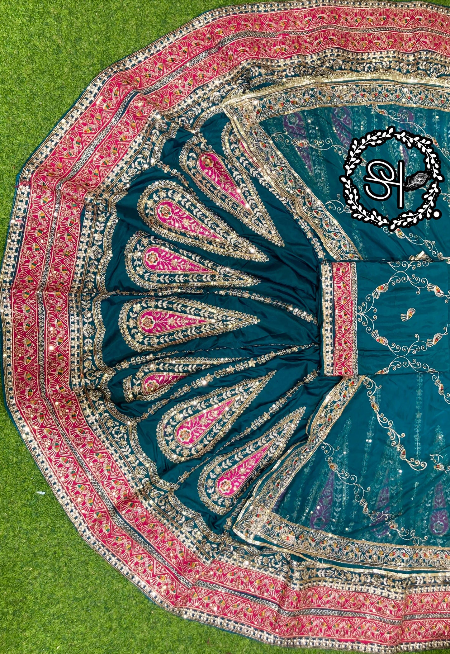 Designer 4 MTR Gher Crepe Silk Rajputi Poshak with Pure Humrahi Odhni & Vintage Zari Velvet Patch Work