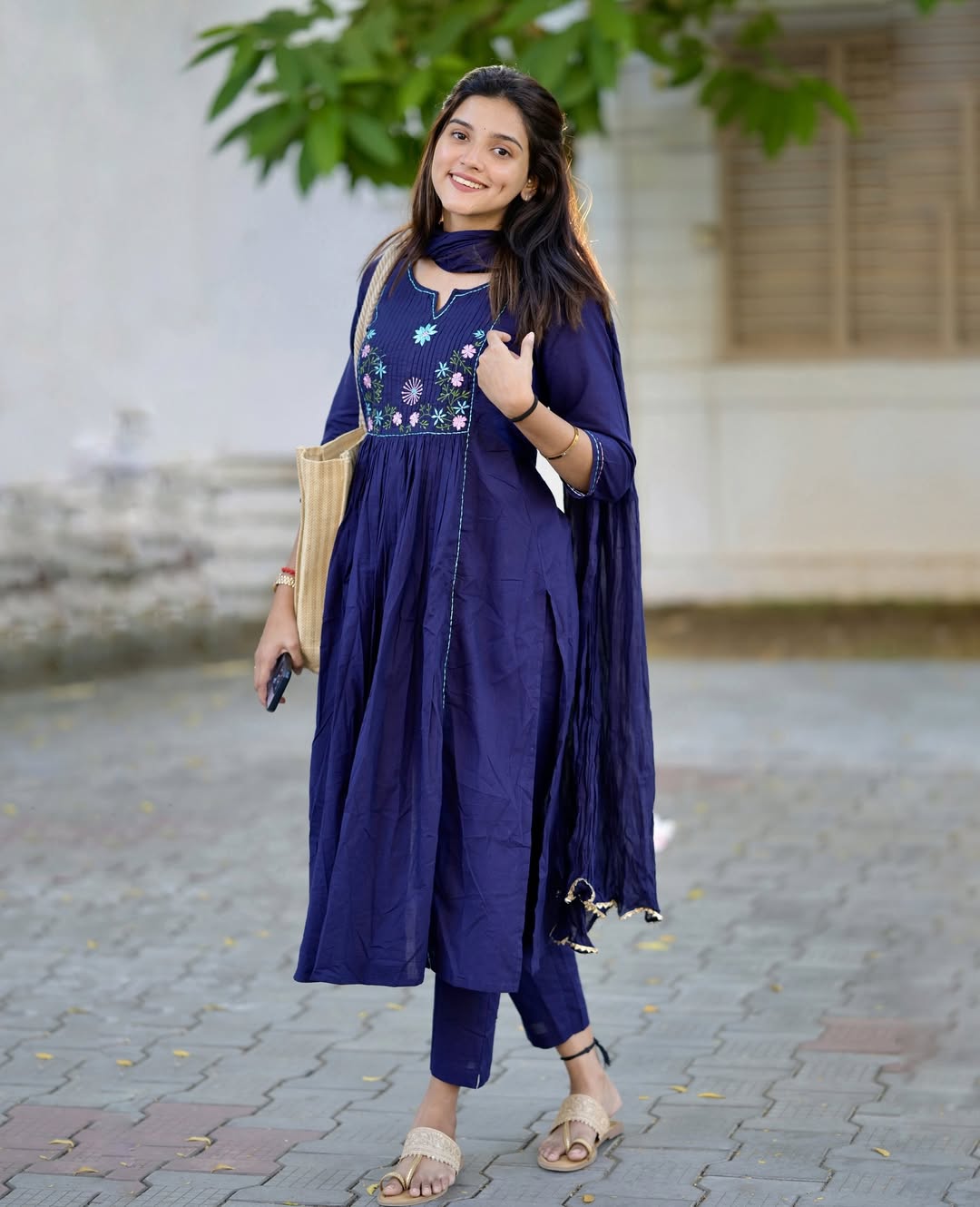 Elegant pure cotton suit set