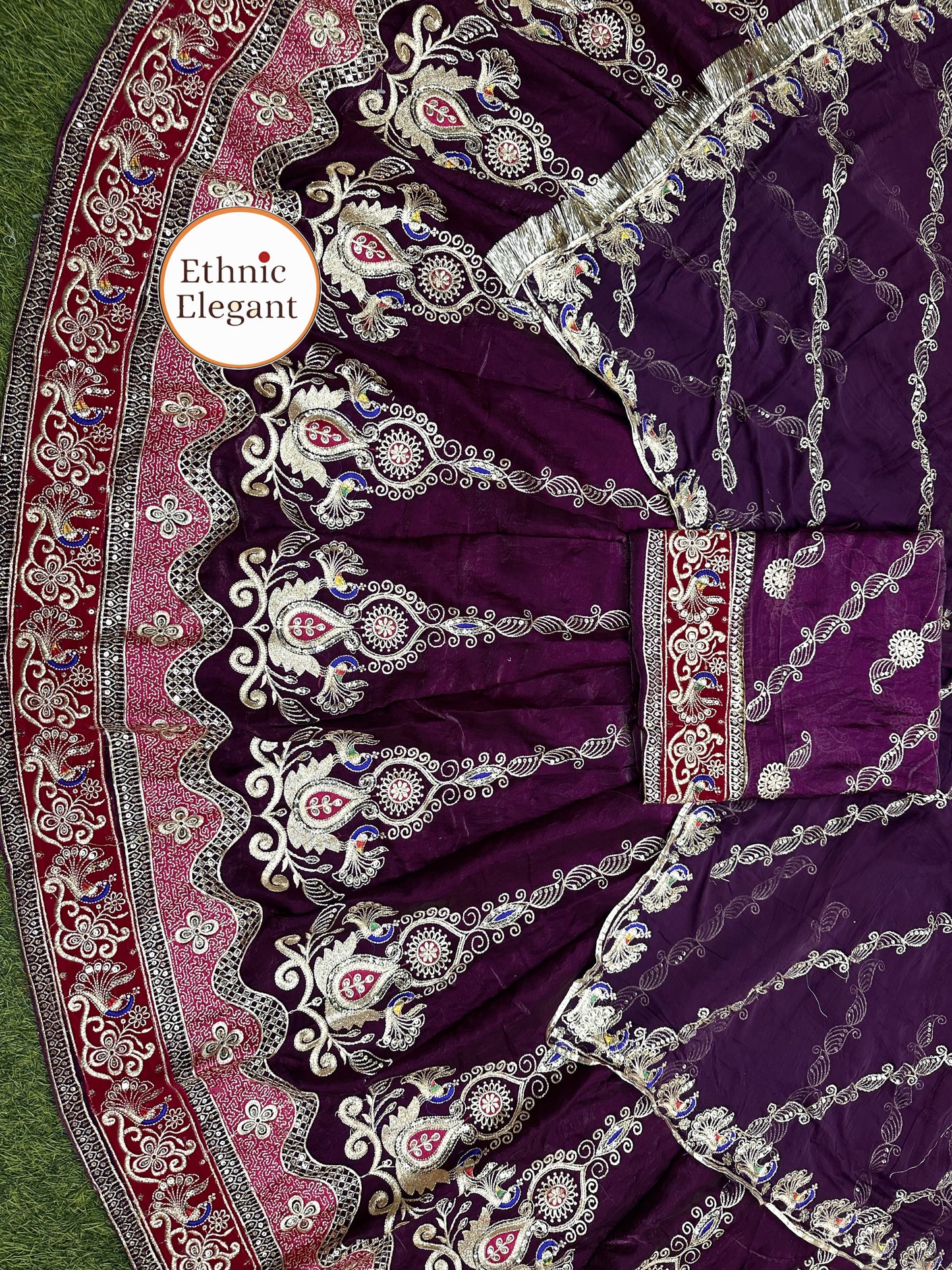 Elegant vintage style Barik Zari work 4 mtr gher designer poshak
