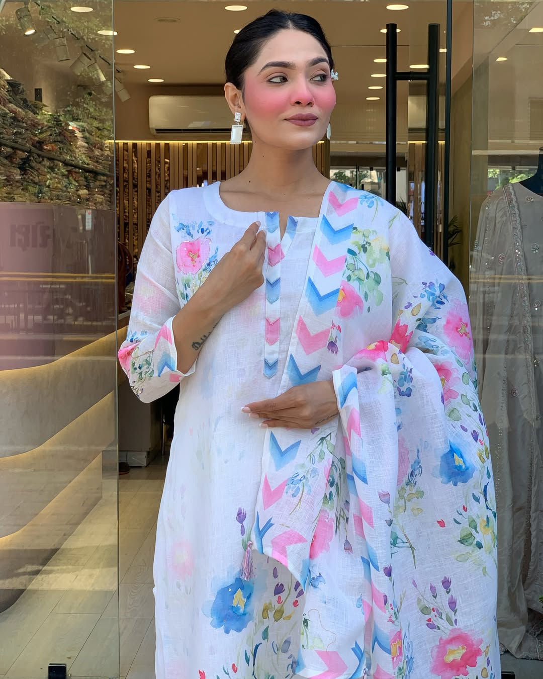 Beautifully crafted Pure Linen Suit Set Size : M L XL XXL 3XL*