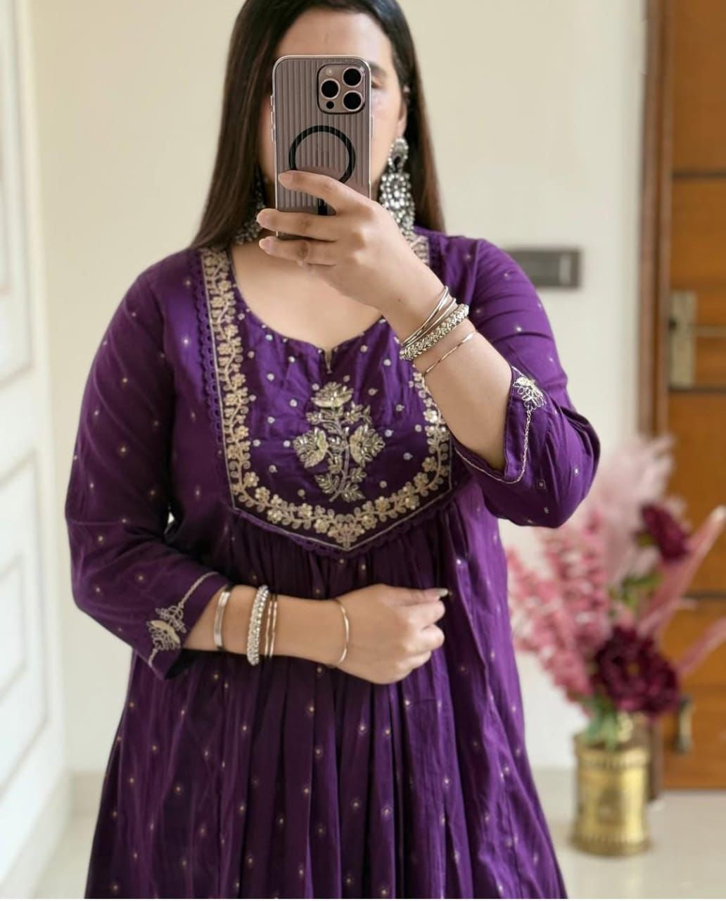 Elegant flaired Anarkali kurta set Size available*- *38(M), 40(L), 42(Xl),44(XXL),46(XXXL*