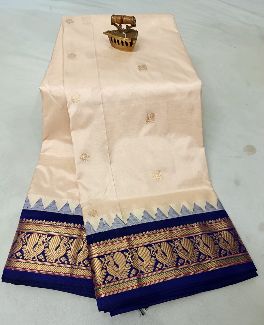 Gadwal Paithani pure silk saree