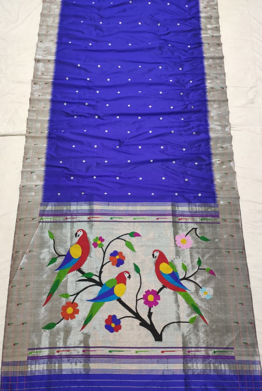 Triple Muniya  Handwoven 100% Pure Silk elegant Paithani Saree