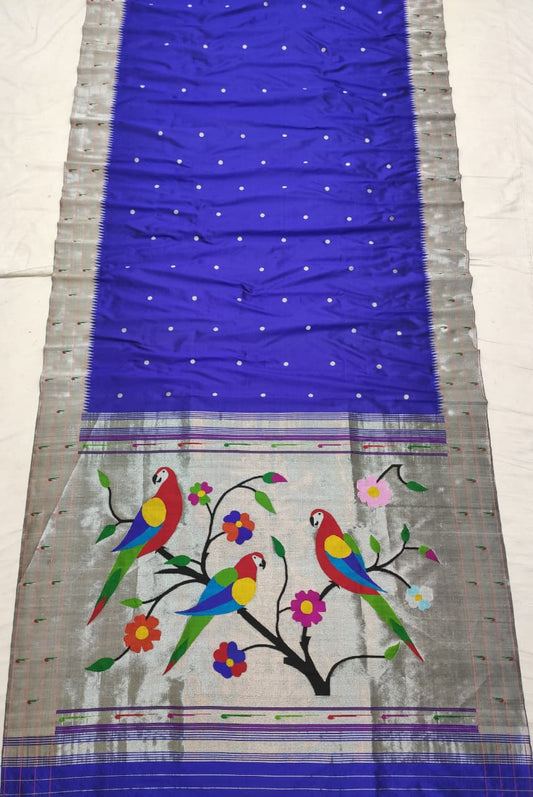 Triple Muniya  Handwoven 100% Pure Silk elegant Paithani Saree