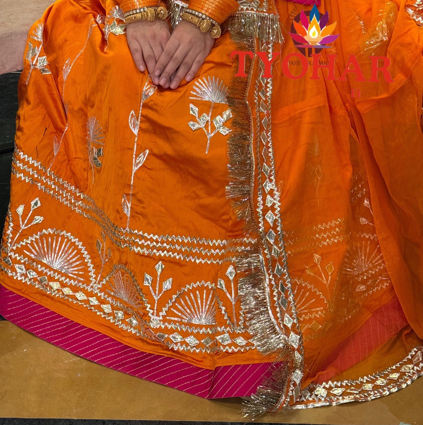 Royal Rajwadi look poshak