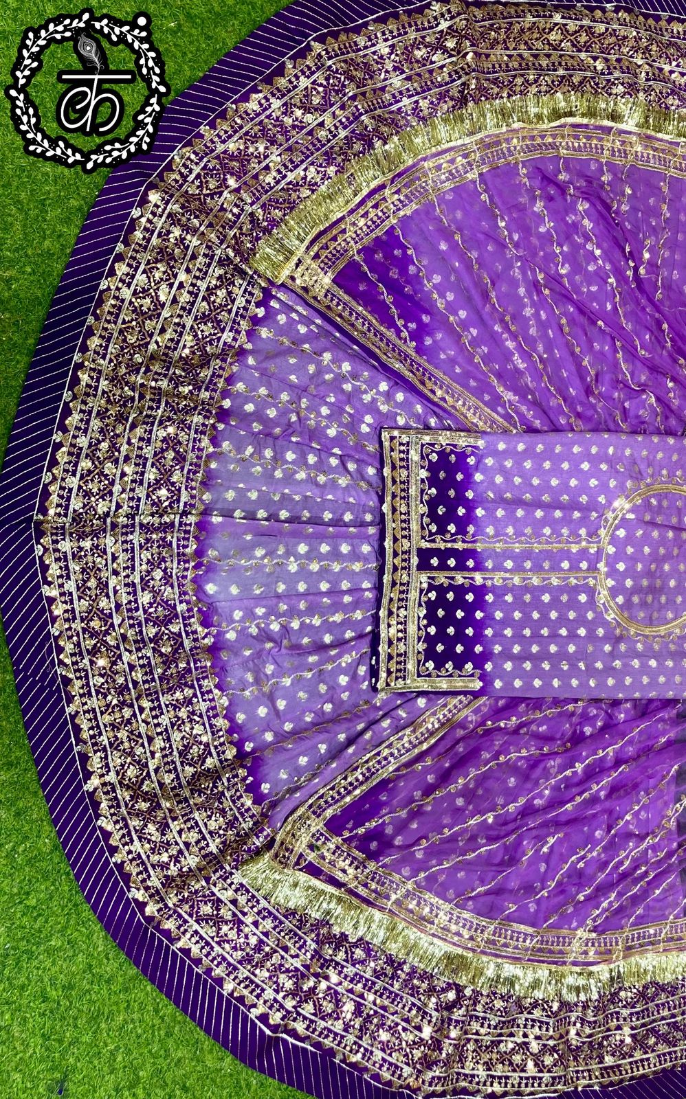 Elegant 32 KALI POSHAK with 4 MTR GHER with SHADED COLOUR