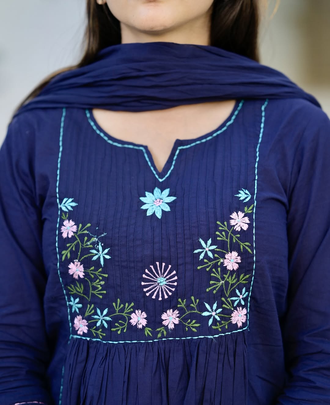 Elegant pure cotton suit set