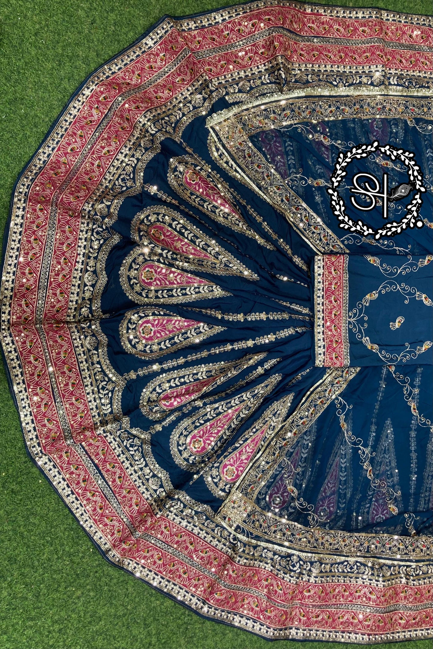 Designer 4 MTR Gher Crepe Silk Rajputi Poshak with Pure Humrahi Odhni & Vintage Zari Velvet Patch Work