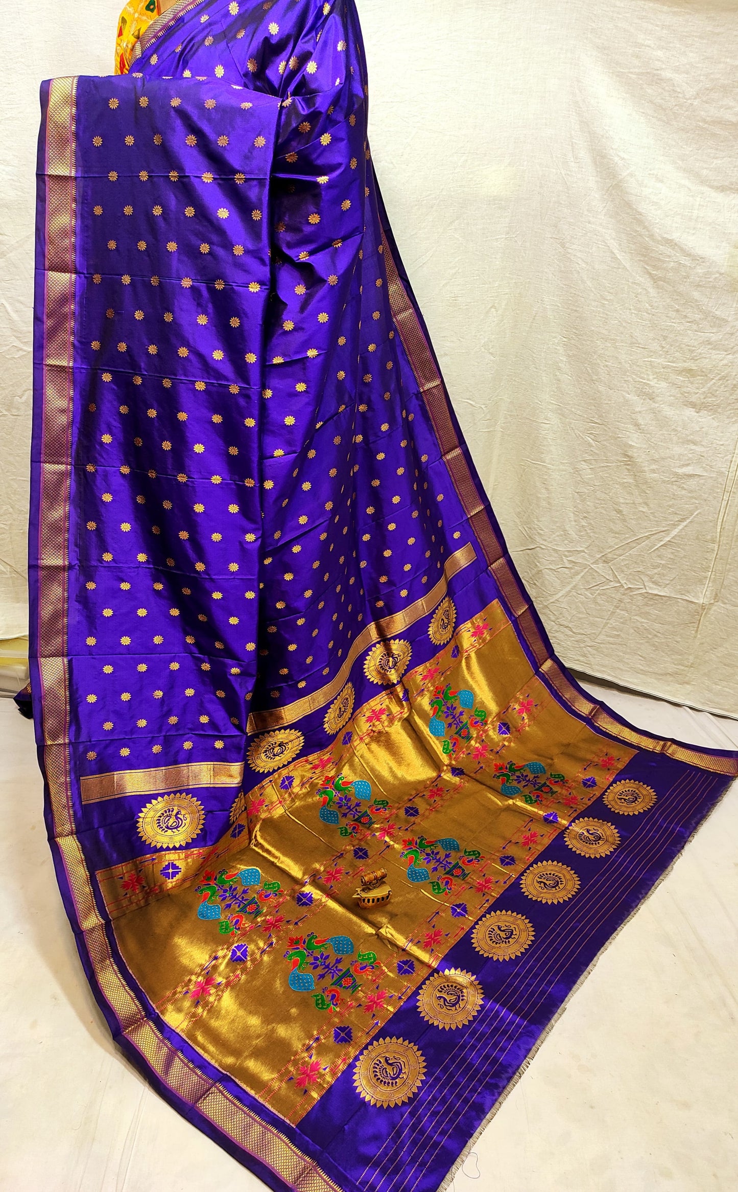 Maharani Kalanjali pure silk paithani Saree