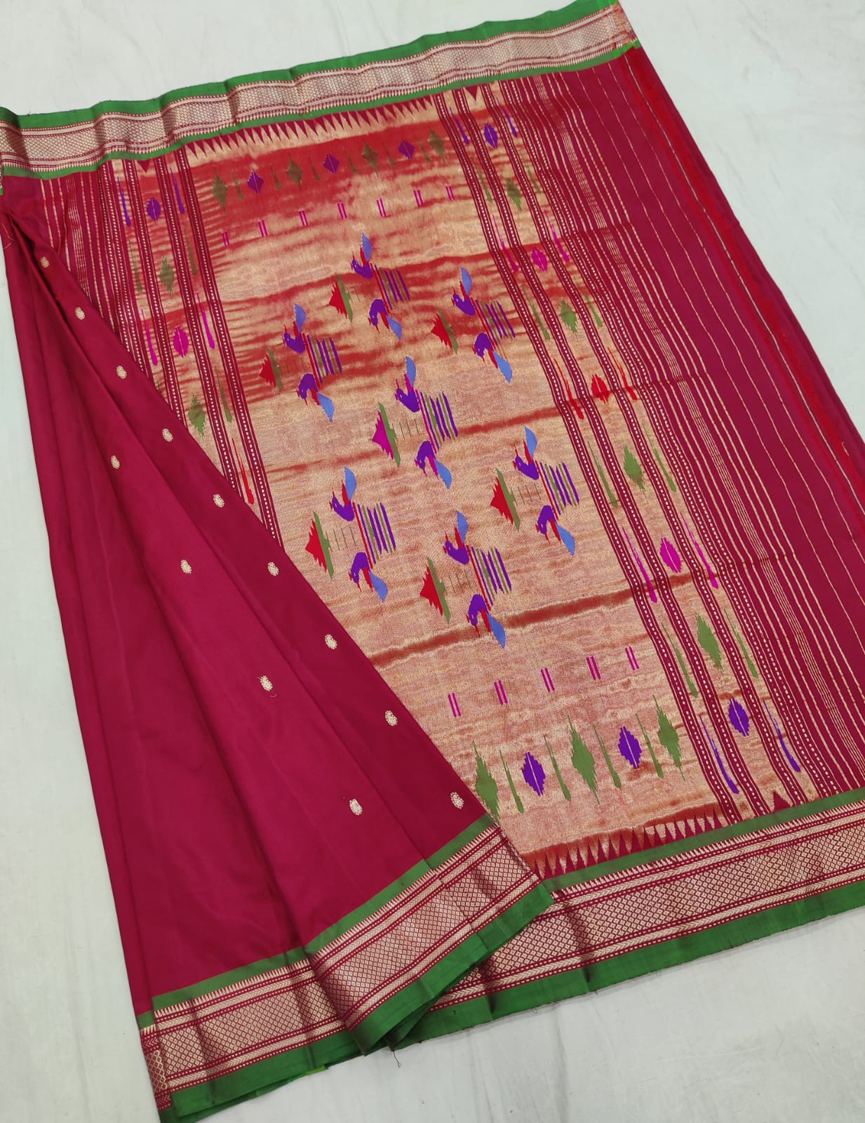 Handloom pure silk Traditional Yeola Paithani Saree