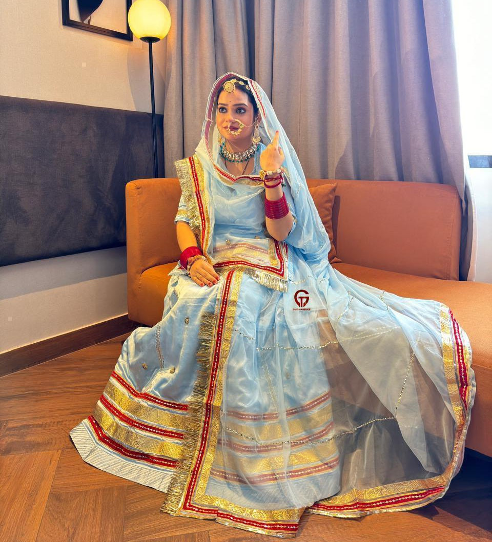 Royal Rajwadi look poshak