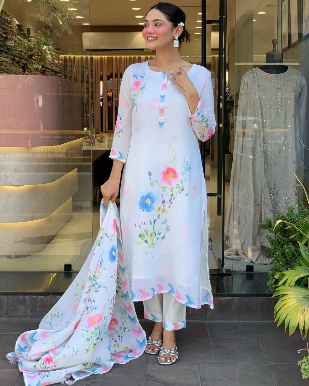 Beautifully crafted Pure Linen Suit Set Size : M L XL XXL 3XL*