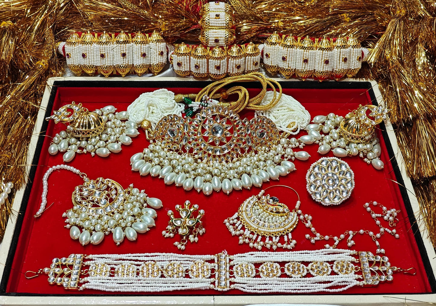 Exclusive poshak jewelry combo set