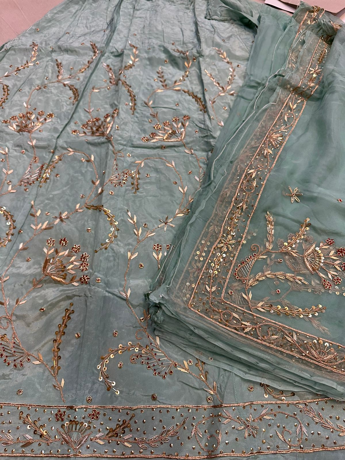 Heavy tissue  thakurji pure odhna heavy jardoji dabka work poshak*