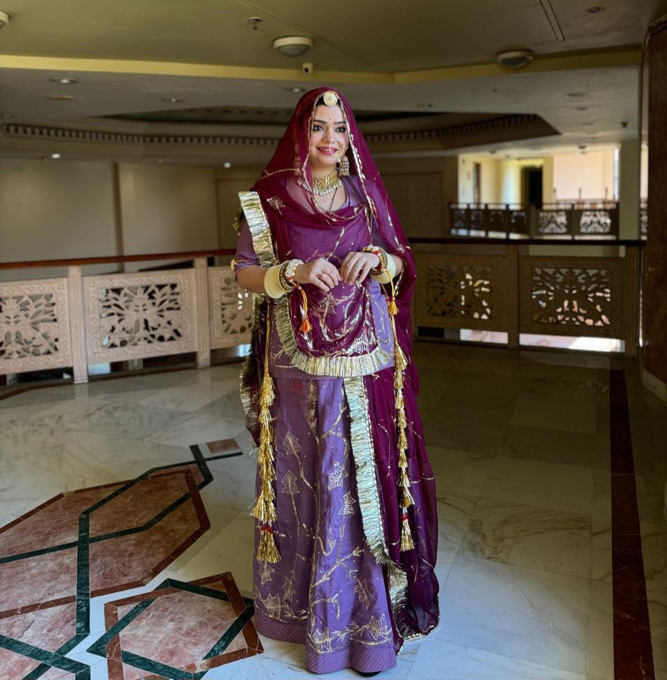 Humrahi Pure Odhani with Jari–Aari–Tari Handwork | Elegant Rajasthani Partywear Poshak